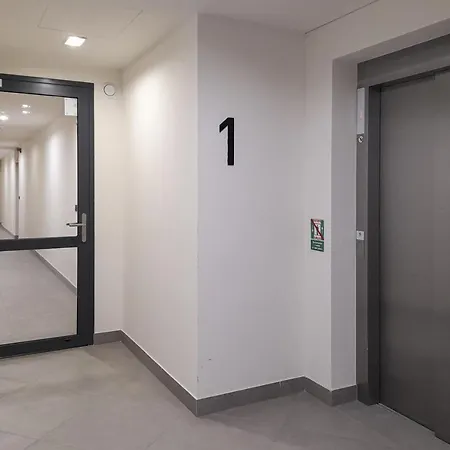 Apartment Aura Studio Downtown By Renters *